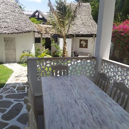 Garoda House Turtle Bay Jacuzzi ☆☆☆☆☆ Kilifi Watamu Eksteriør bilde